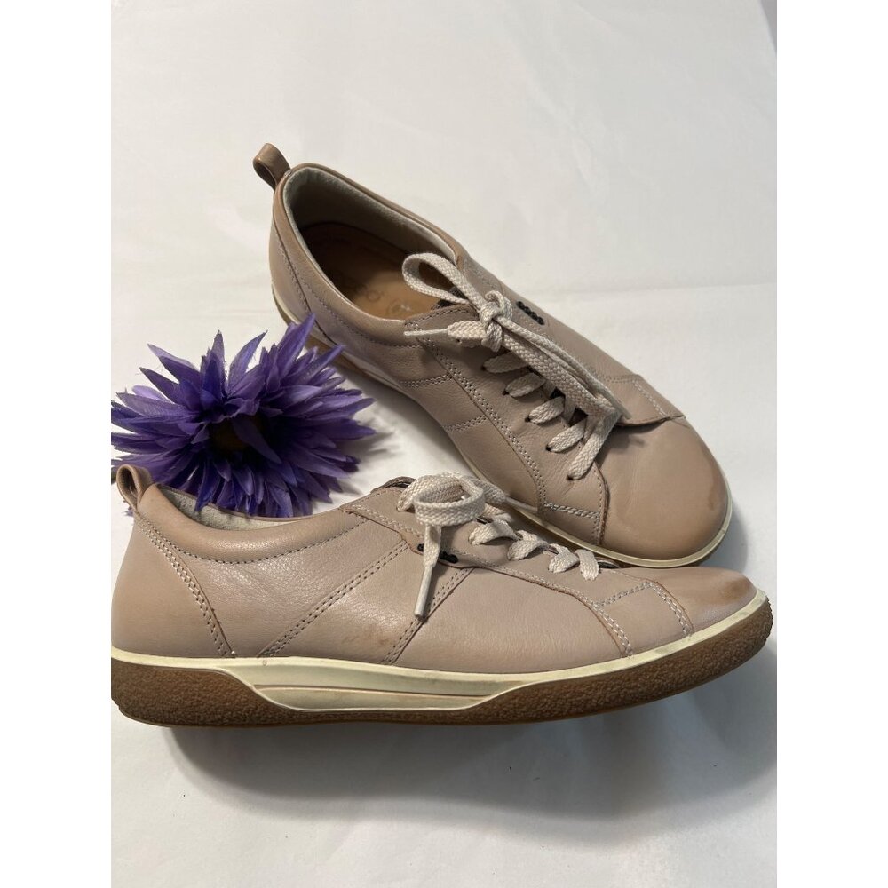 Ecco Womens Size 41 Beige Leather Sneakers 10-10.5
